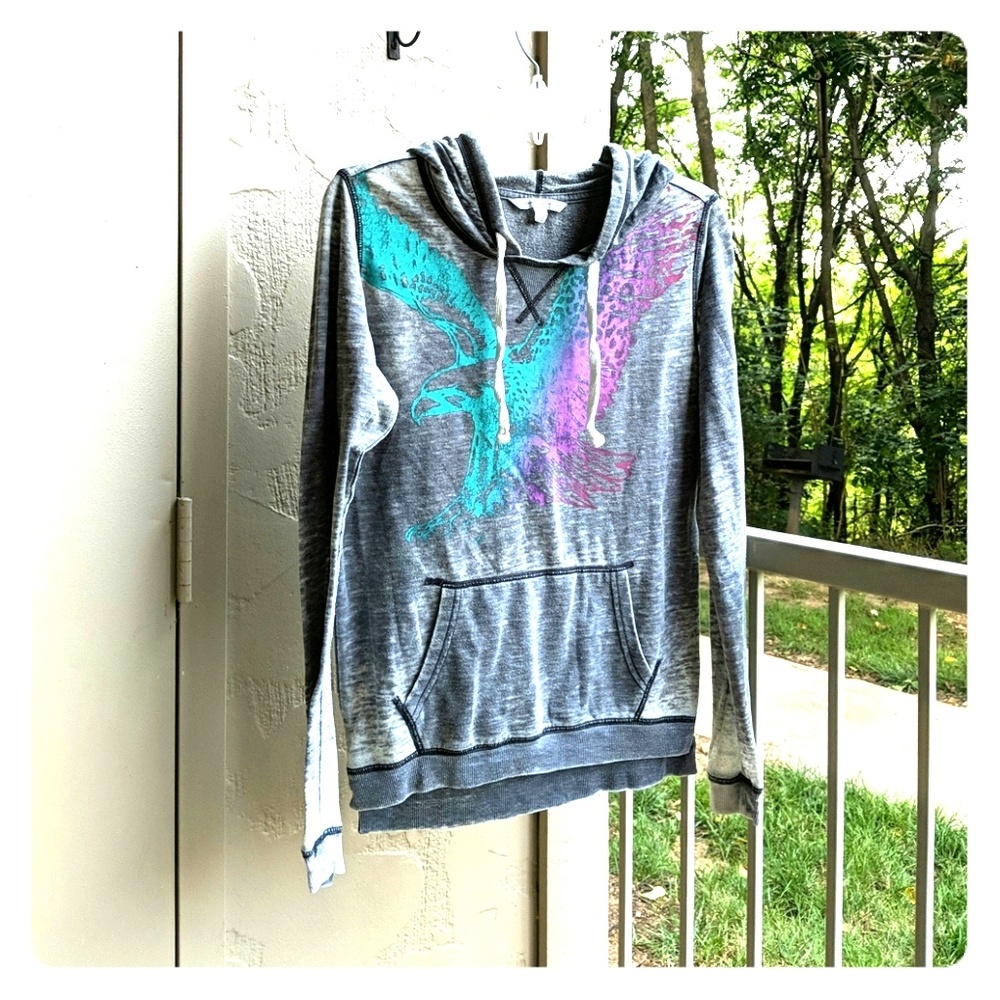 😄😄😄 Light Hoodie by American Eagle Outfitters